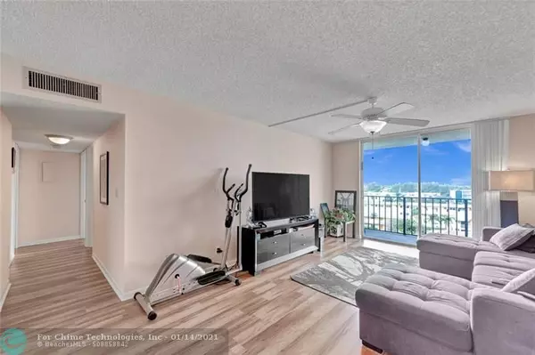 Pompano Beach, FL 33062,1009 N Ocean Blvd  #605