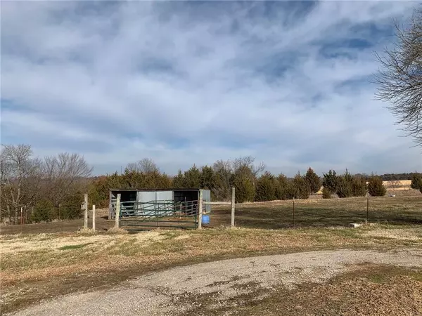 Earlsboro, OK 74840,48493 Sandy Rock Road