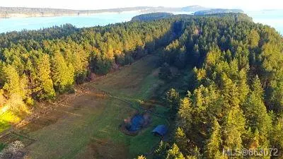 Decourcy Island, BC V1V 1V1,303 Flewett Dr