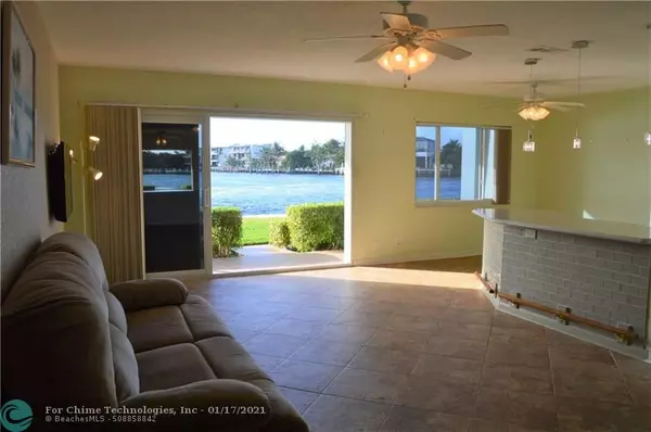 Pompano Beach, FL 33062,1201 S Riverside Dr  #107