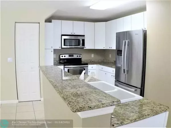 Deerfield Beach, FL 33064,4464 Crystal Lake Dr  #4464