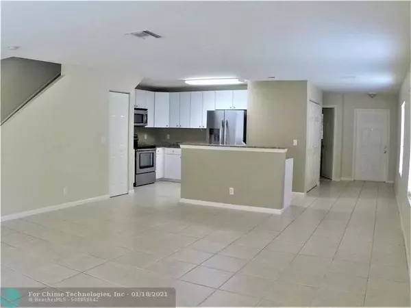 Deerfield Beach, FL 33064,4464 Crystal Lake Dr  #4464