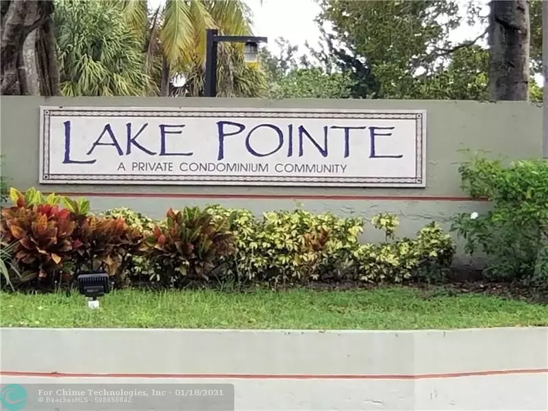 210 Lake Pointe Dr  #310, Oakland Park, FL 33309