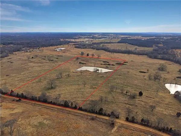 Holdenville, OK 74848,0001 E 134 Road