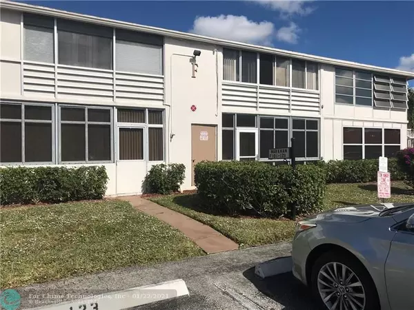 Deerfield Beach, FL 33442,112 Markham F  #112