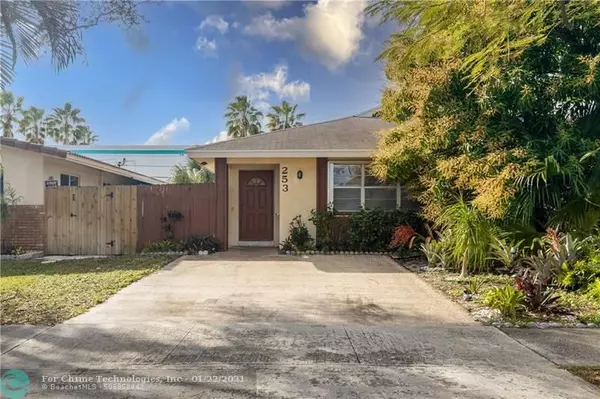 253 SW 35th Ave, Deerfield Beach, FL 33442