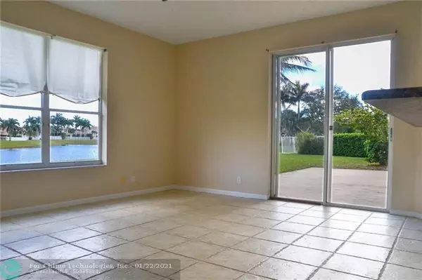 Lake Worth, FL 33463,6392 Shadow Creek Village Cir