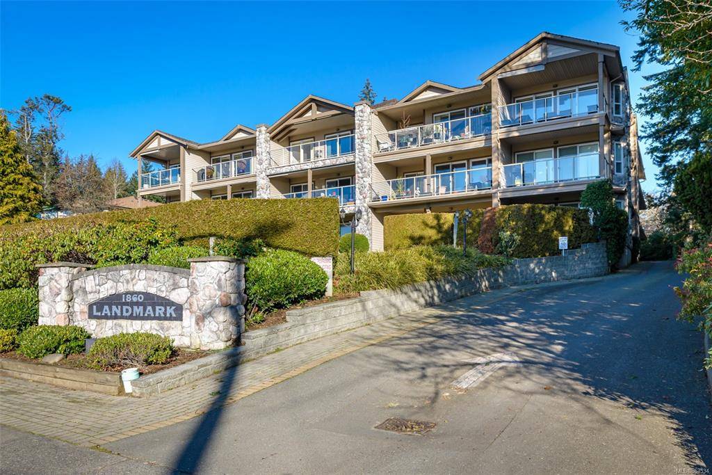 Comox, BC V9M 3M7,1860 Comox Ave #303