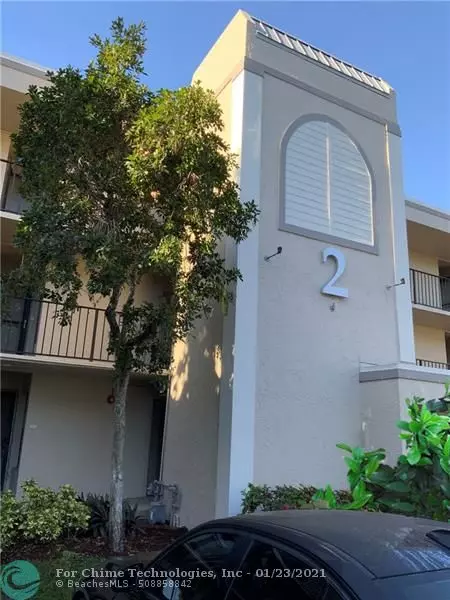 2 Royal Palm Way  #205, Boca Raton, FL 33432