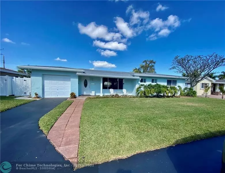 1353 SE 7th Ct, Deerfield Beach, FL 33441