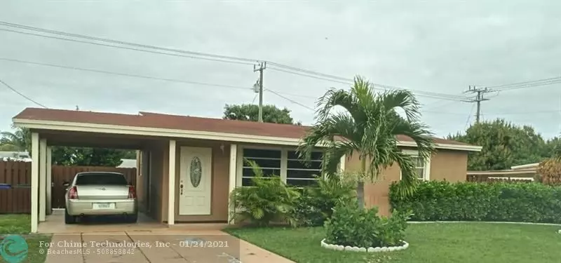 421 NE 44th St, Deerfield Beach, FL 33064