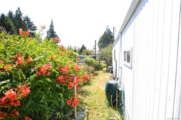 Sooke, BC V0N 1N0,2357 Sooke River Rd #22