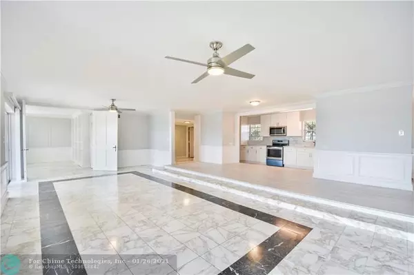 Fort Lauderdale, FL 33311,660 Tennis Club Dr  #401/402