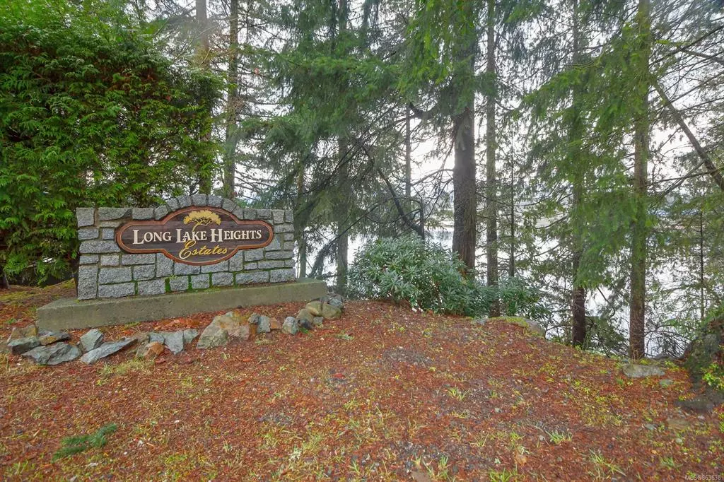 Nanaimo, BC V9T 5J7,950 Woodpecker Lane