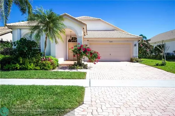 7649 Eagle Point Dr, Delray Beach, FL 33446