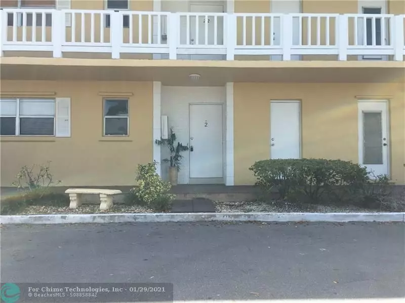 560 SE 2nd Ave  #H-2, Deerfield Beach, FL 33441