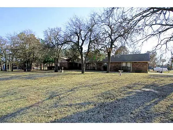 16700 Santa Fe Drive, Choctaw, OK 73020