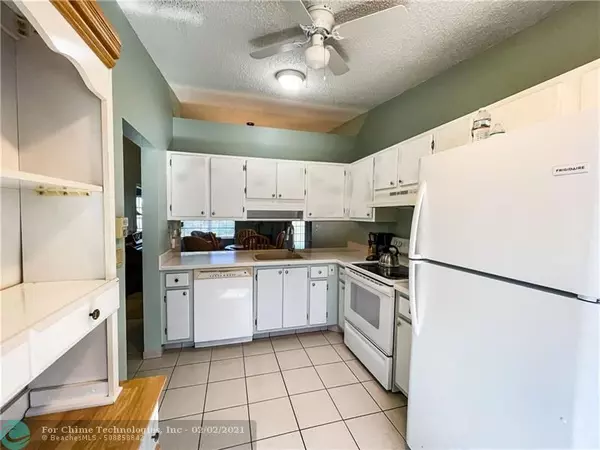 Delray Beach, FL 33484,5239 Copperleaf Cir