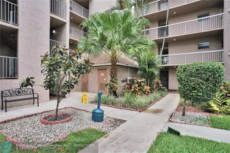 9480 Tangerine Pl  #304, Davie, FL 33324