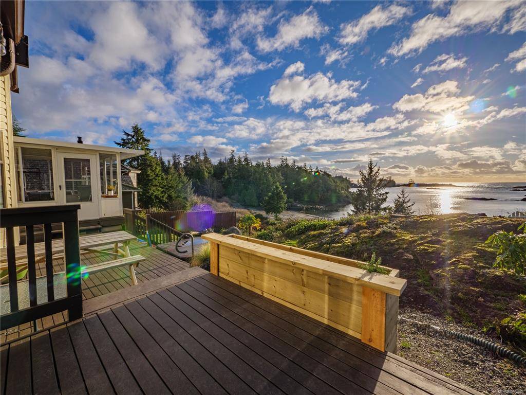 Ucluelet, BC V0R 3A0,1236 Peninsula Rd