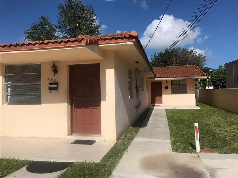 729 NW 21st Ct, Miami, FL 33125