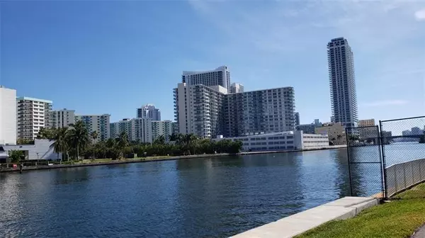 Hallandale Beach, FL 33009,400 Leslie Dr  #421