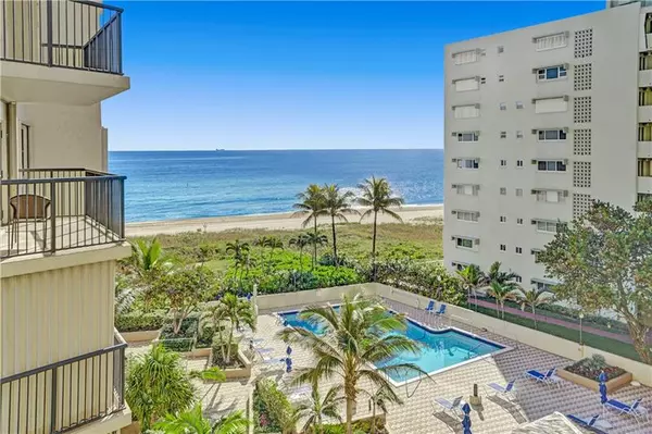 Lauderdale By The Sea, FL 33062,1800 S Ocean Blvd  #504