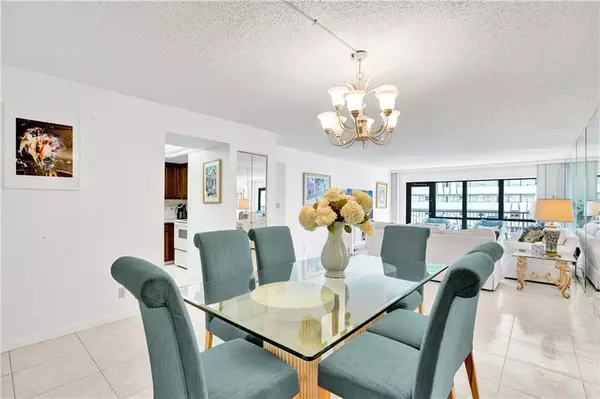 Lauderdale By The Sea, FL 33062,1800 S Ocean Blvd  #504