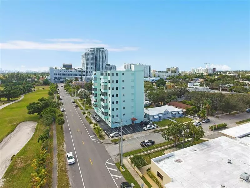 Hollywood, FL 33020,1700 Pierce St  #404