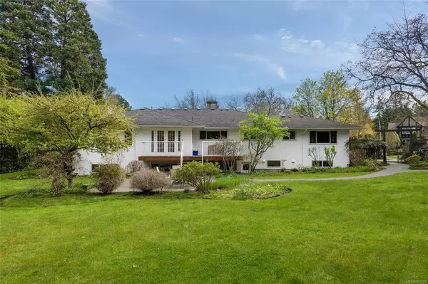 Oak Bay, BC V8R 6L6,3100 Beach Dr