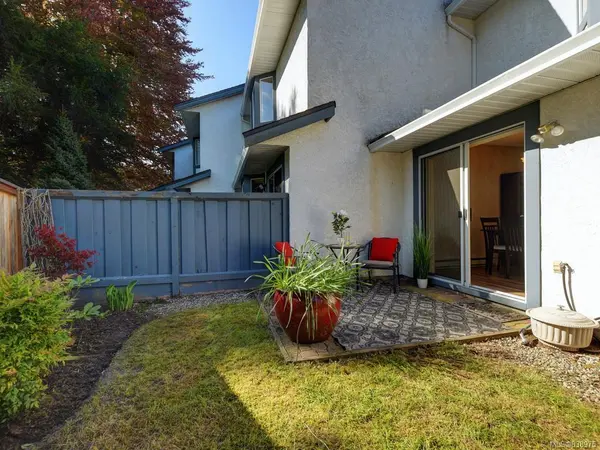 Colwood, BC V9B 1W4,2147 Sooke Rd #26