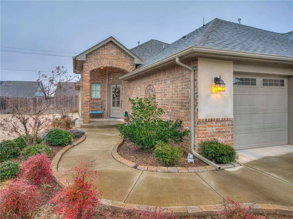 Oklahoma City, OK 73169,6540 E Bentley Drive