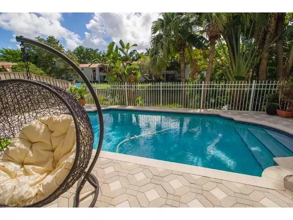 Plantation, FL 33324,9808 NW 5 CT