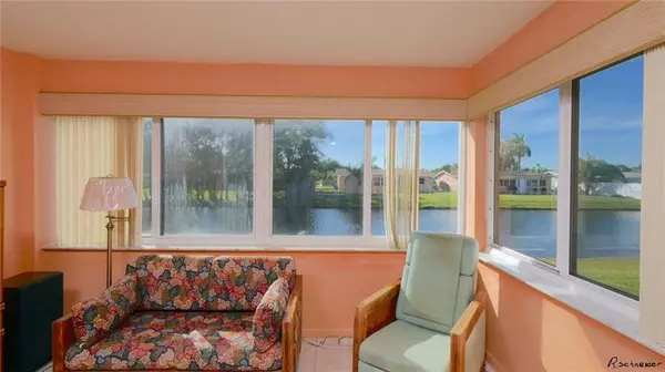 9700 Sunrise Lakes Blvd  #106, Sunrise, FL 33322