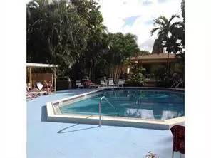 Lauderdale Lakes, FL 33313,5181 W. Oakland Park Blvd  #307