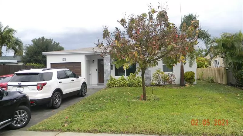 5224 NE 5th Ave, Oakland Park, FL 33334