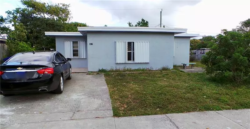 2619 NW 7th St, Pompano Beach, FL 33069