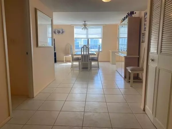 Sunny Isles Beach, FL 33160,230 174th St  #1103