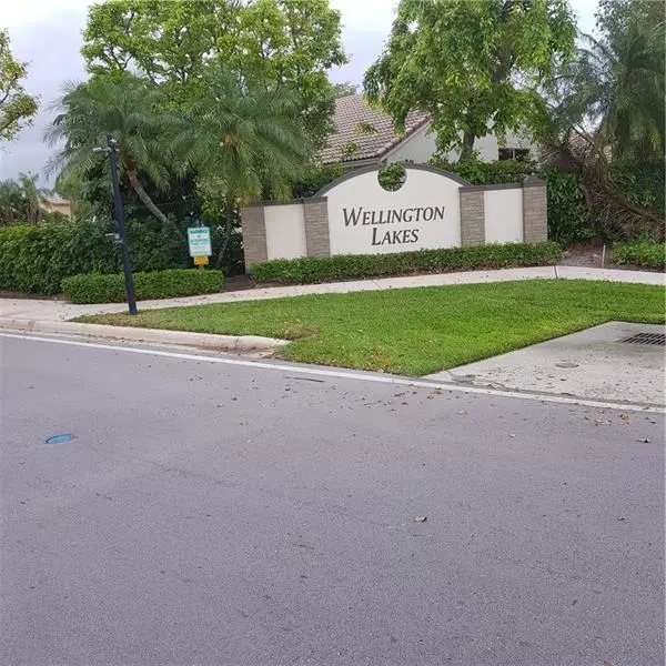 1714 Shoreside Cir, Wellington, FL 33414