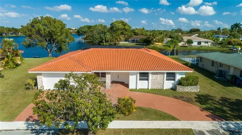 428 Sailboat Cir, Weston, FL 33326