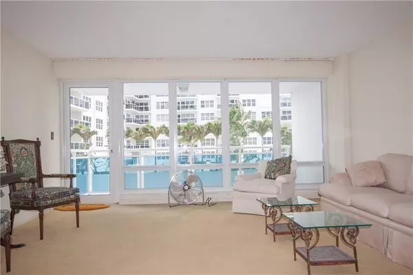 Fort Lauderdale, FL 33308,3430 Galt Ocean Drive  #303