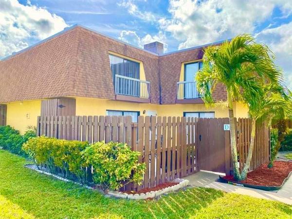 110 N Delaware Blvd  #17D,  Jupiter,  FL 33458