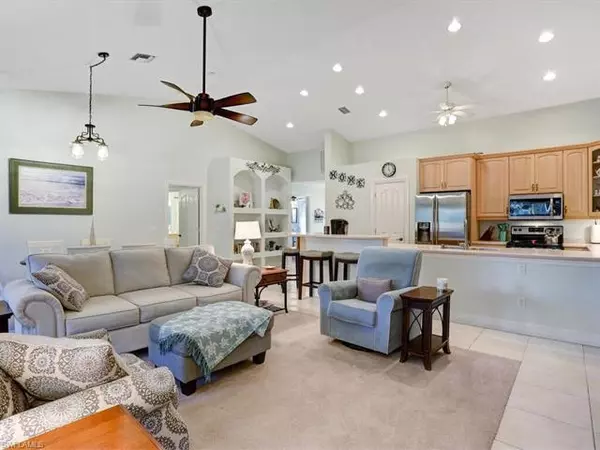 Sanibel, FL 33957,1940 Periwinkle WAY