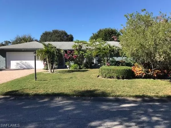 Fort Myers, FL 33919,5330 Chippendale CIR W