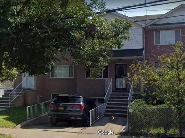 647 Targee ST, Staten  Island, NY 10304