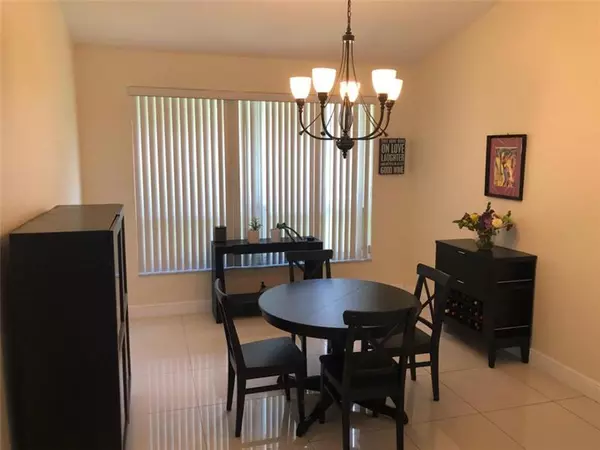 Coral Springs, FL 33076,5945 NW 126th Ter