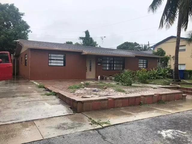 1721 NW 1st Way, Pompano Beach, FL 33060