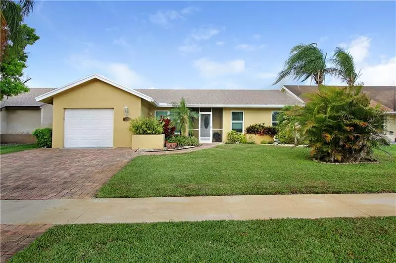 Boca Raton, FL 33498,10525 Greenbriar Ct