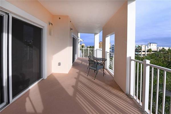 Deerfield Beach, FL 33441,1931 NE 2nd St  #403