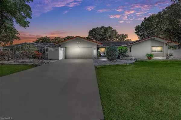 Fort Myers, FL 33919,5653 Eichen CIR W